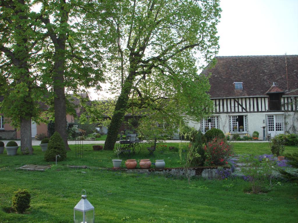 Bed and Breakfast Domaine De La Creuse Moussey  Exterior foto