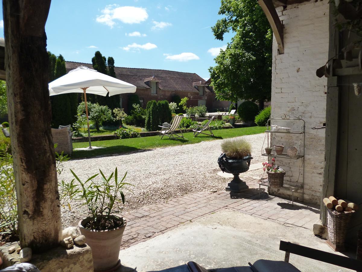 Bed and Breakfast Domaine De La Creuse Moussey  Exterior foto
